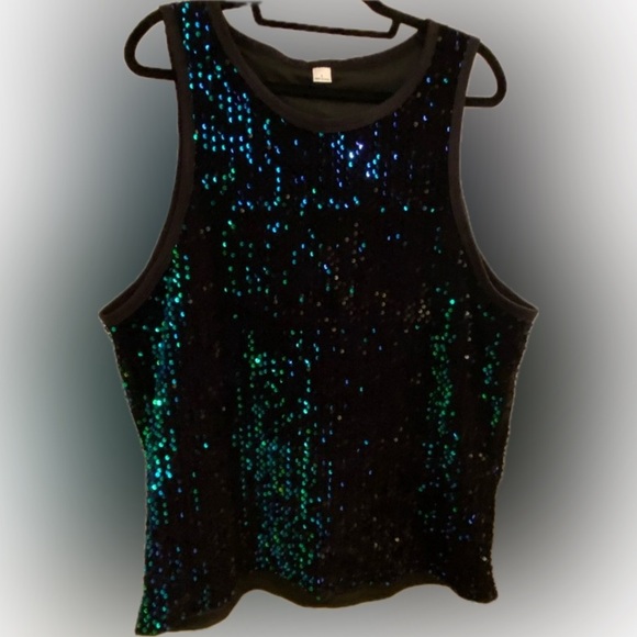 unbranded Tops - DONATED 🛑Sparkle tank top. Peacock sequins (green/blue), L, NWOT.